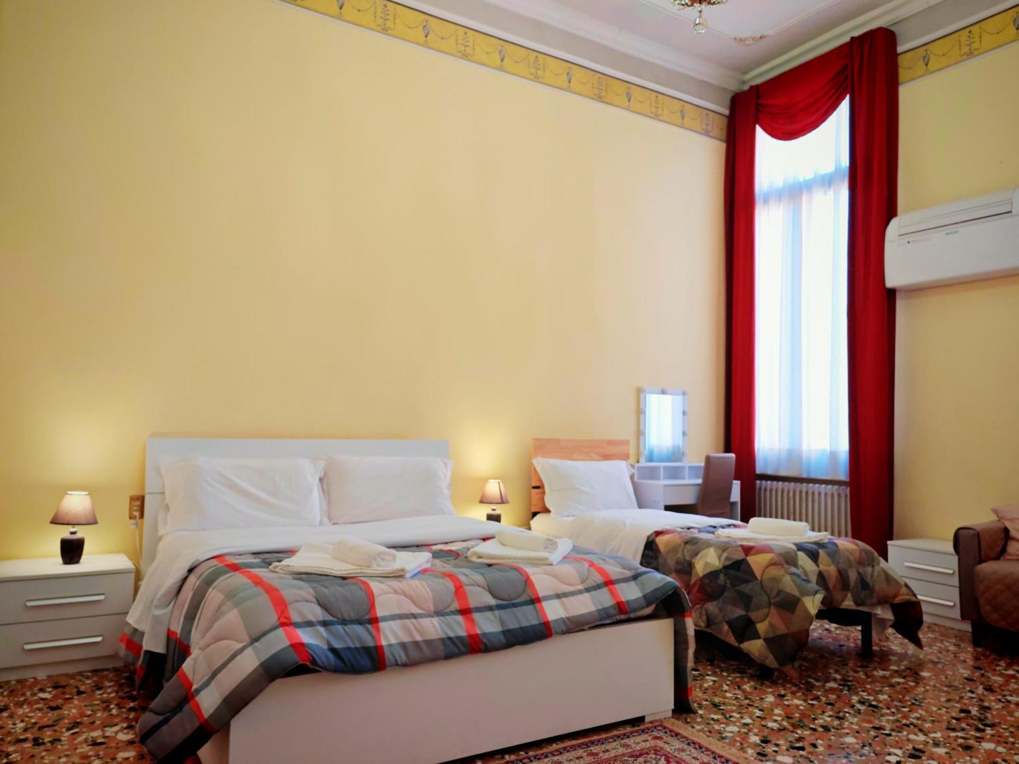 Venice Tourist House Exterior foto